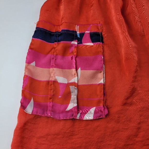 H & M Short Romper with Detailed Pockets Feels like Silk - Picture 11 of 12